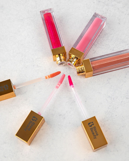 Rinna Beauty Debuts Fan Favorites As Part of “Larger Than Life” Lip Plumping Gloss Line Expansion